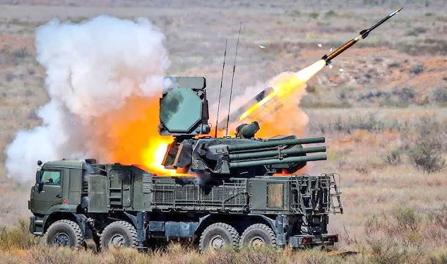 Pantsir air defence missile-gun system: भारत आ रहा है यह खास एयर डिफेंस सिस्टम, भारत डायनामिक्स लिमिटेड और रूस की Rosoboronexport के बीच हुआ समझौता 14 India to Welcome Advanced Pantsir Air Defence Missile-Gun System: MoU Signed Between Bharat Dynamics Limited and Russia's Rosoboronexport