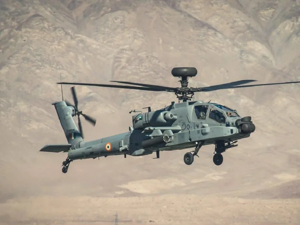Apache Helicopters: जल्द खत्म होगा इंतजार! भारतीय सेना को दिसंबर 2024 में मिलेगा पहला AH-64E अपाचे हेलीकॉप्टर बैच 3 Apache Helicopters: Indian Army to Receive First AH-64E Apache Batch by December 2024