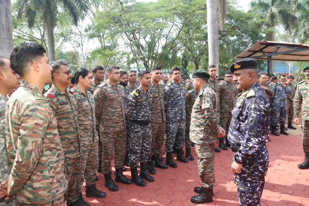 Army Chief General Upendra Dwivedi Meets Young Military Officers at MILIT Pune, Shares Insights on Modern Warfare Challenges