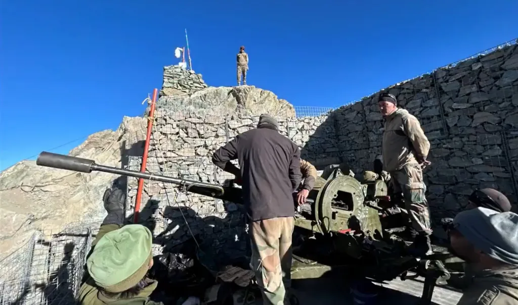 Indian Army: Facing Tough Winter in Ladakh, Fully Prepared to Tackle Challenges Along LAC