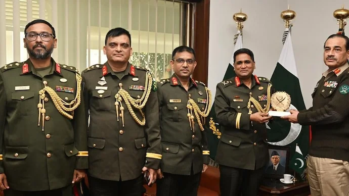 ISI in Bangladesh: Plot to Use ULFA for 'Chicken Neck' Control, Conspires to Remove Bangladesh Army Chief
