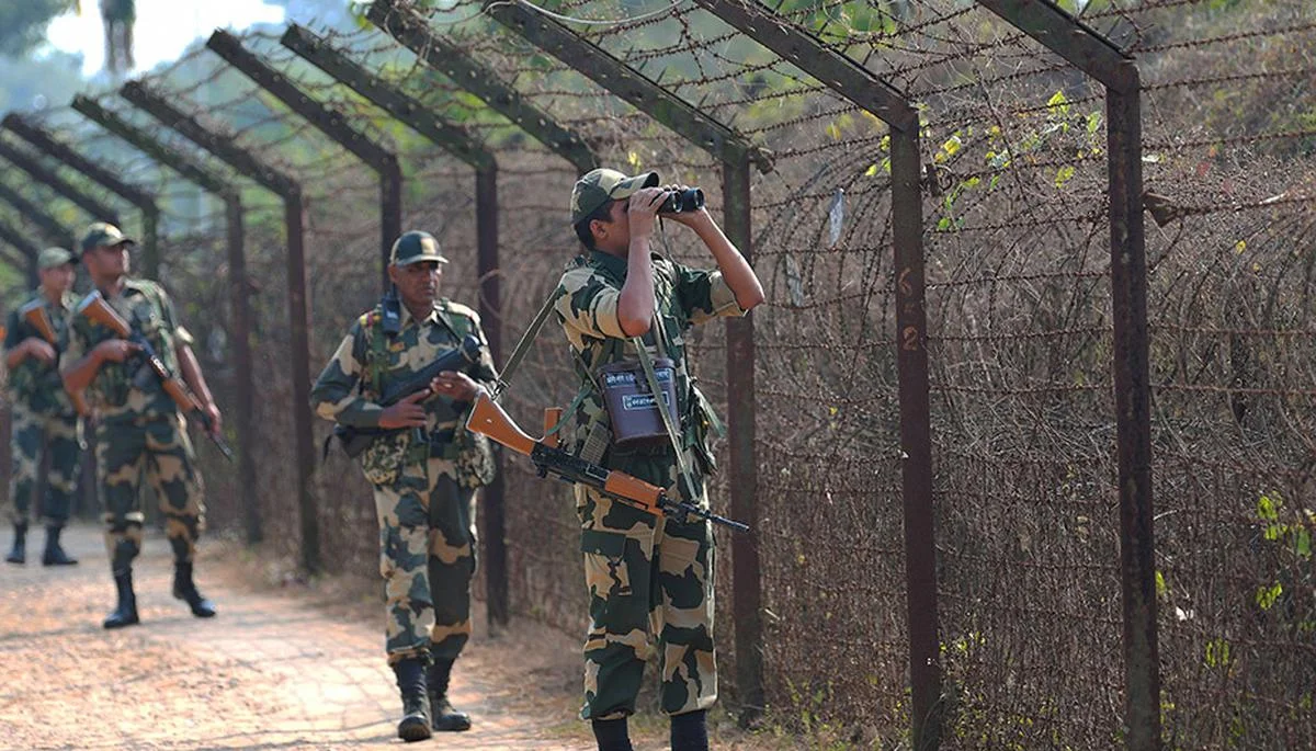 Indo-Bangladesh Border: BGB Training Civilians in Weapons Use, Targeting BSF Alleged!