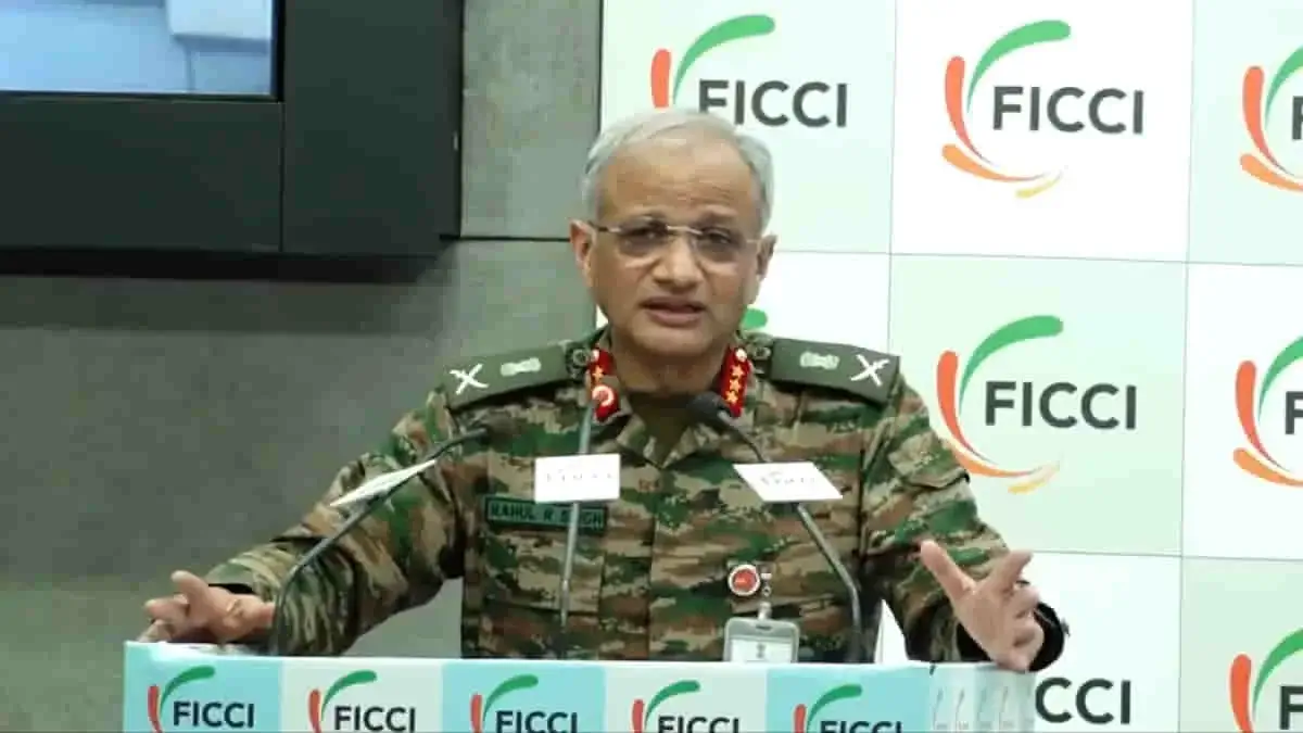 China role in Op Sindoor: भारतीय सेना ने बताया ऑपरेशन सिंदूर में एक नहीं तीन थे दुश्मन! चीन की भूमिका का किया खुलासा, पाकिस्तान को मोहरा बना की हथियारों की टेस्टिंग! 7 China role in Op Sindoor: Indian Army Reveals Three Adversaries, Exposes China's Support to Pakistan